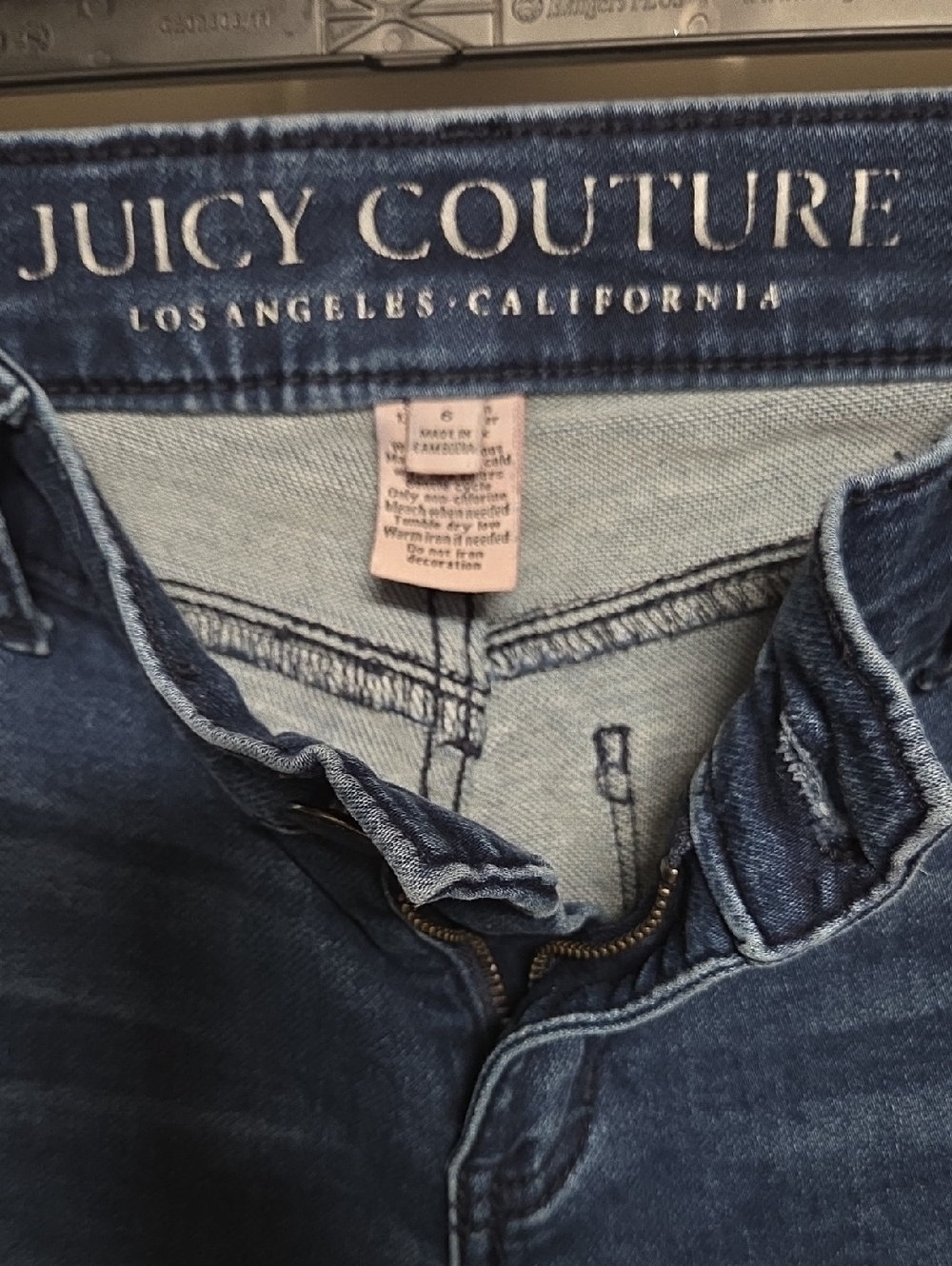Juicy Couture Women’s Blue High-Rise Denim Jeans